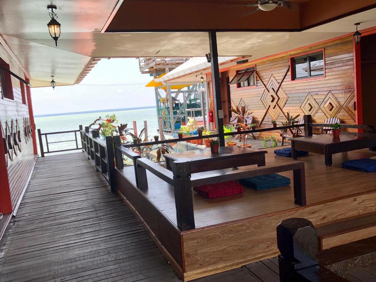 Mabul Paradise LodgeMabul Island エクステリア 写真